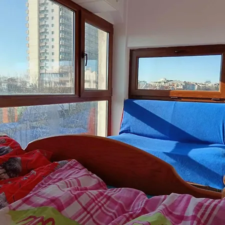 Apartman на пъпа на варна, голяма стая! Várna