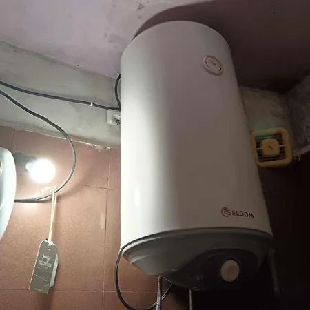 на пъпа на варна, голяма стая! Apartman