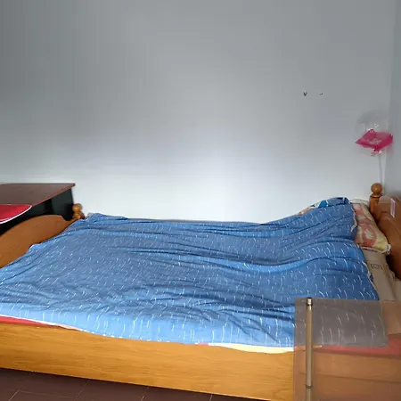 на пъпа на варна, голяма стая!